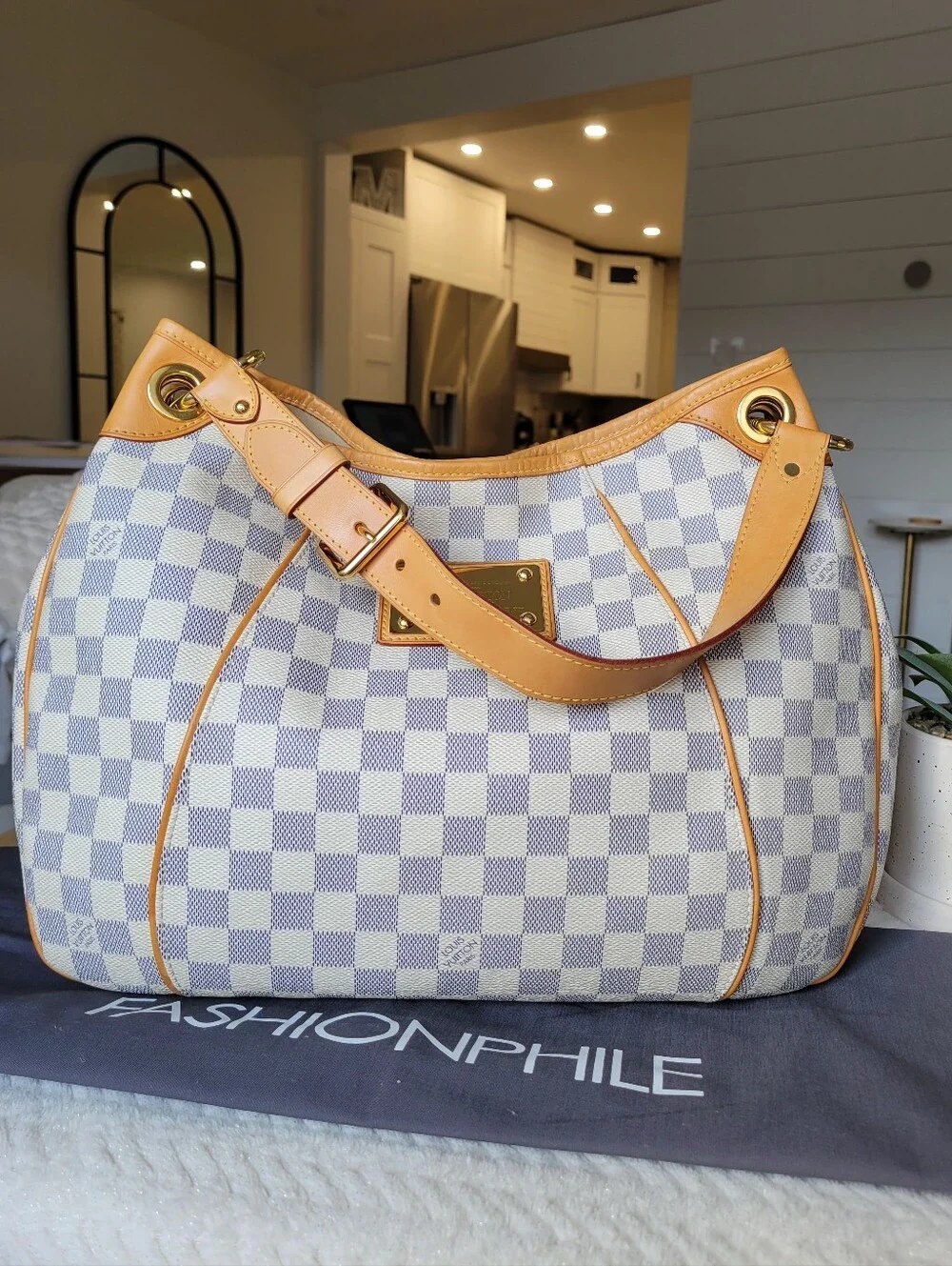 Very Rare🩷 DISCONTINUED Galliera PM Authentic LV Hobo Damier Azur